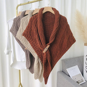 Châle en tricot triangle avec boucle