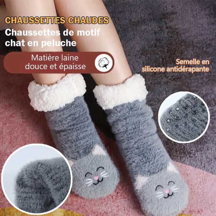 Chaussettes pour femmes en forme de chat pelucheux avec griffes