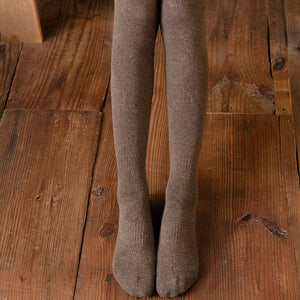 Chaussettes épaisses au dessus du genou
