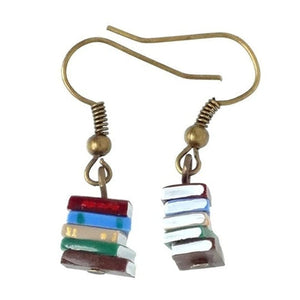 Boucles d'oreilles pile de livres