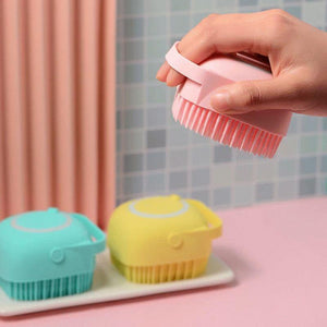 Brosse douce de massage en silicone pour le bain