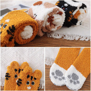 Chaussettes peluches patte de chat