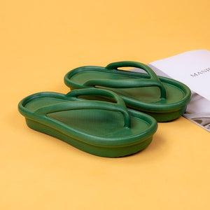 Tongs à plateforme antidérapantes et résistantes à l'usure