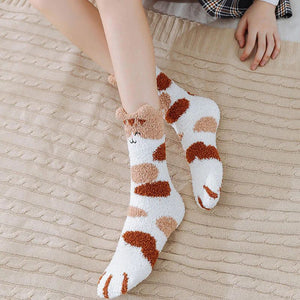 Chaussettes peluches patte de chat