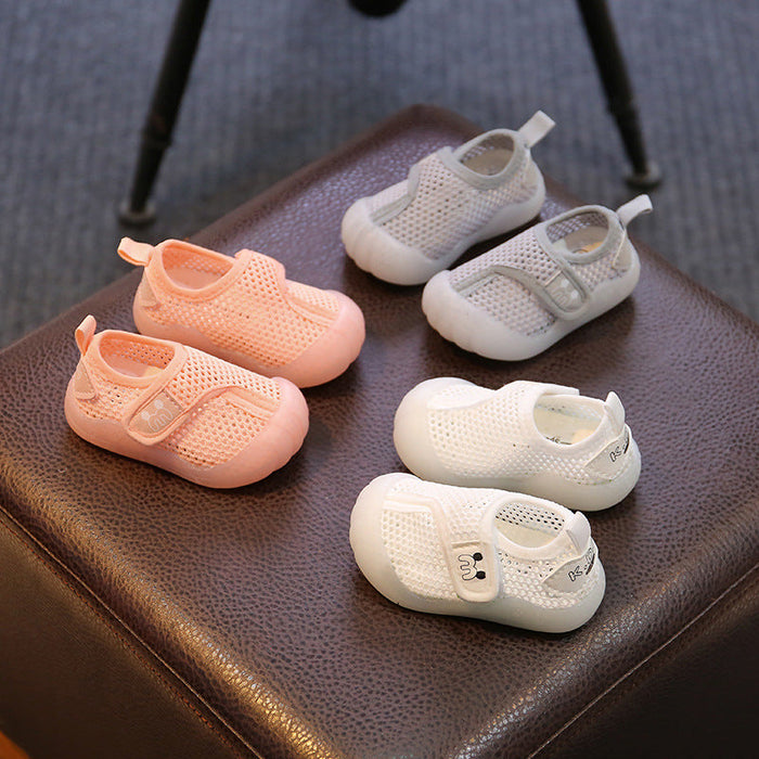 Chaussures en maille à semelle souple pour bébé